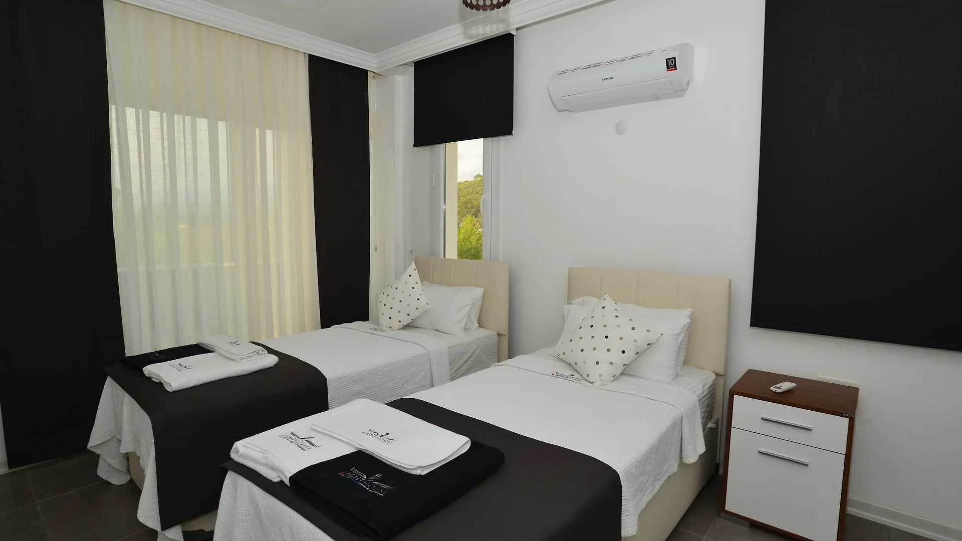 Lighthouse Alexa Villas Kargi